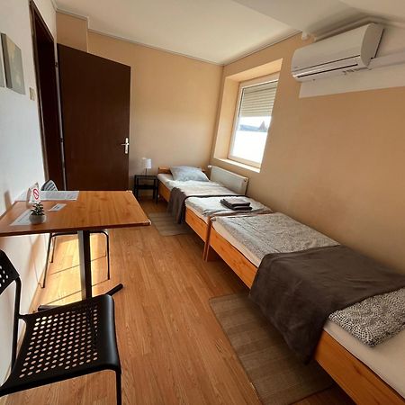 Sobe Zoka Lägenhet Subotica Exteriör bild